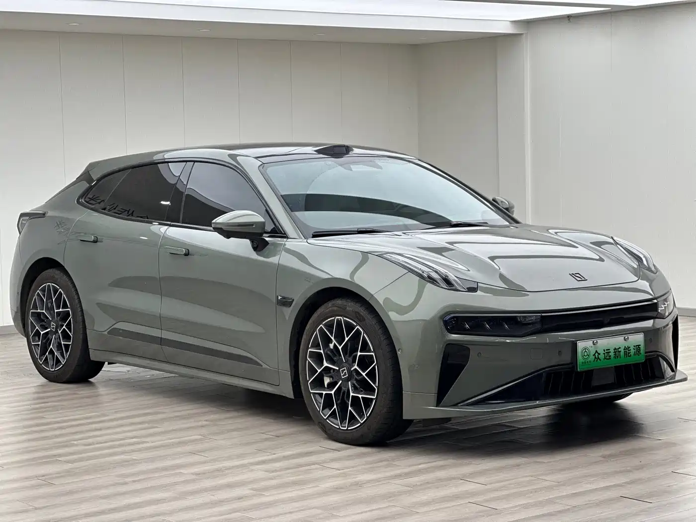 ZEEKR EXTREME KRYPTON 001