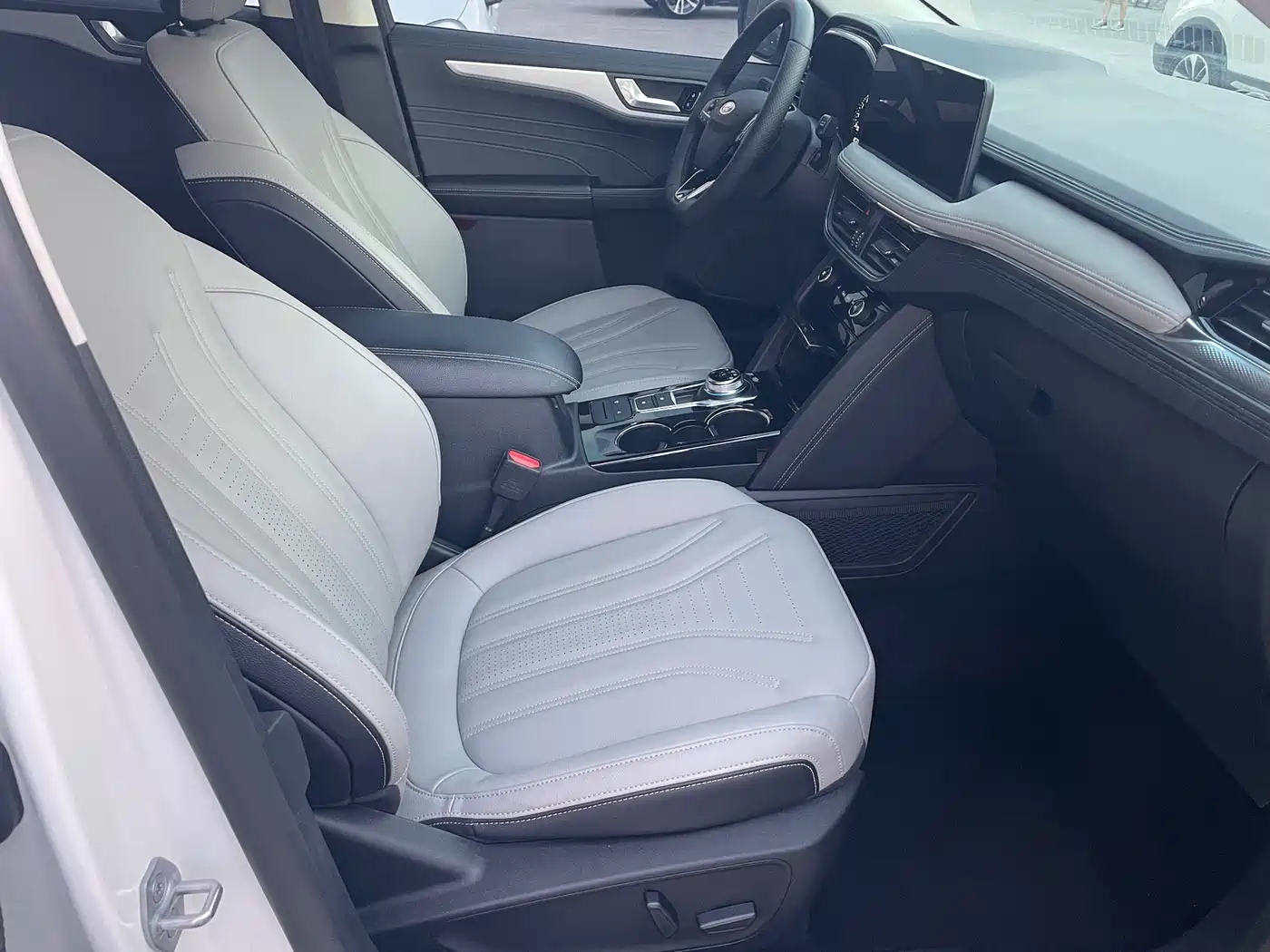 Ford Escape, миниатюра 13