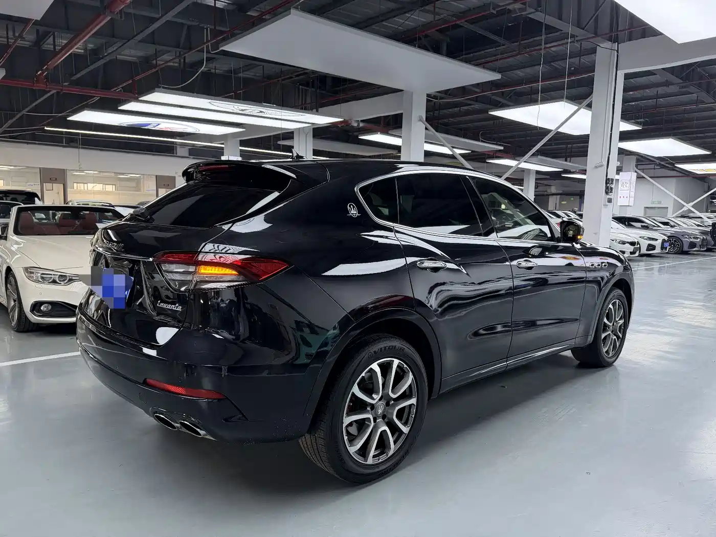 Maserati Levante 2016 3.0T Standard фото 16