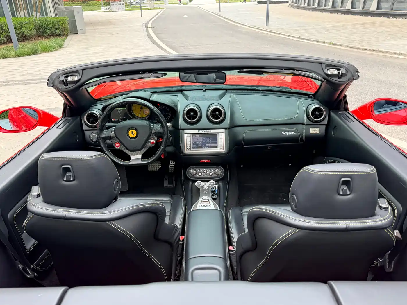 Ferrari California T 2011 2009 4.3L Standard