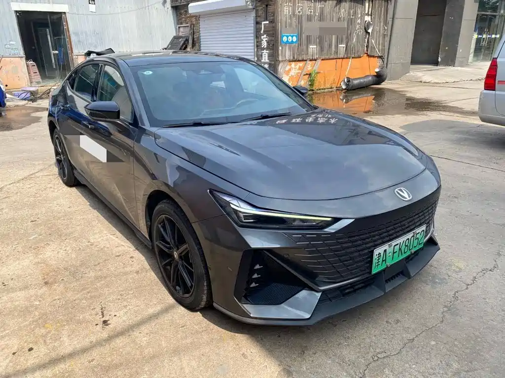 Changan UNI-V iDD 2023 2023 Smart Electric iDD 1.5T 113km Smart Cool Type