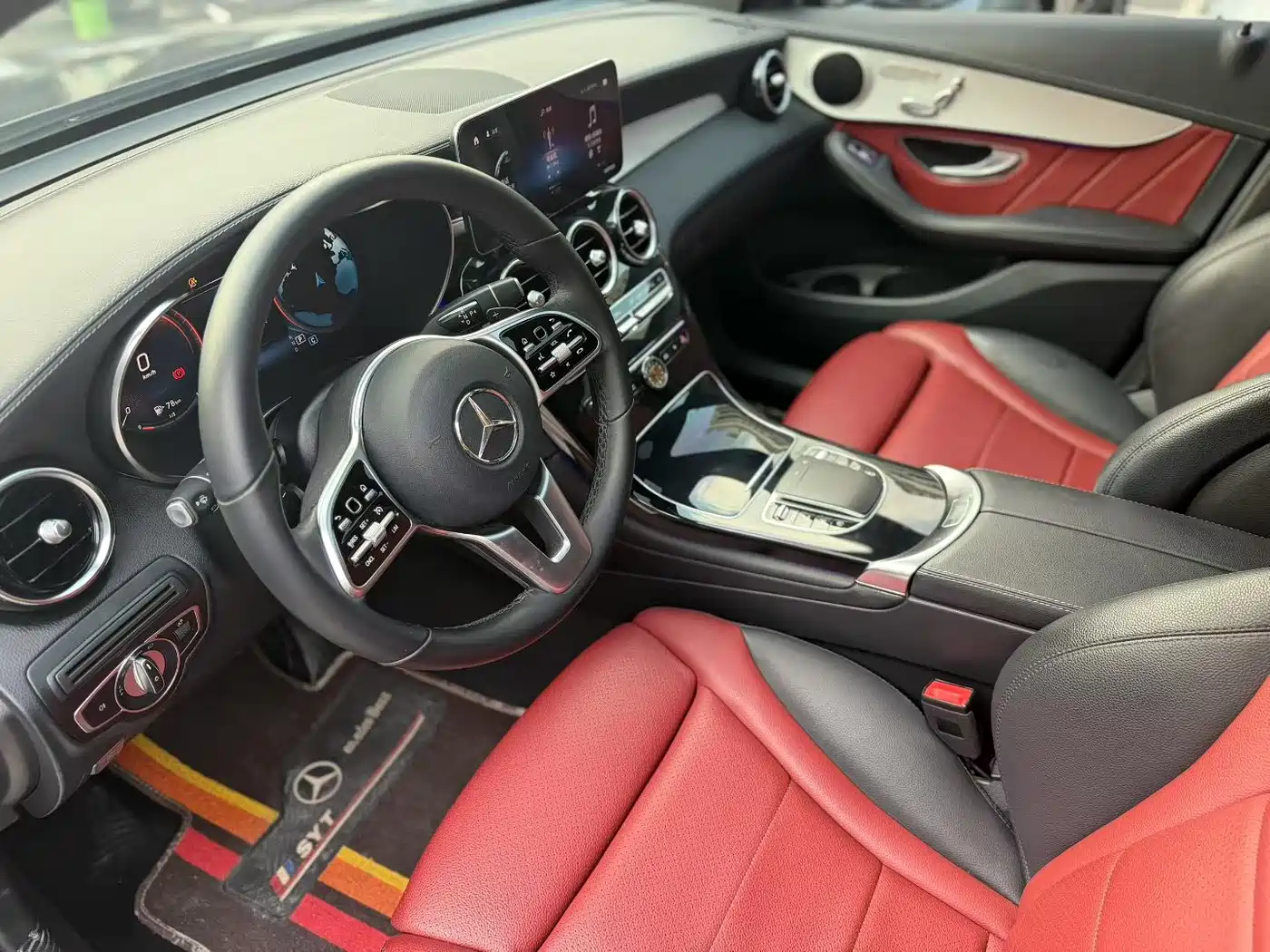 Mercedes-Benz GLC Coupe 2021 GLC 260 4MATIC Coupe SUV фото 3