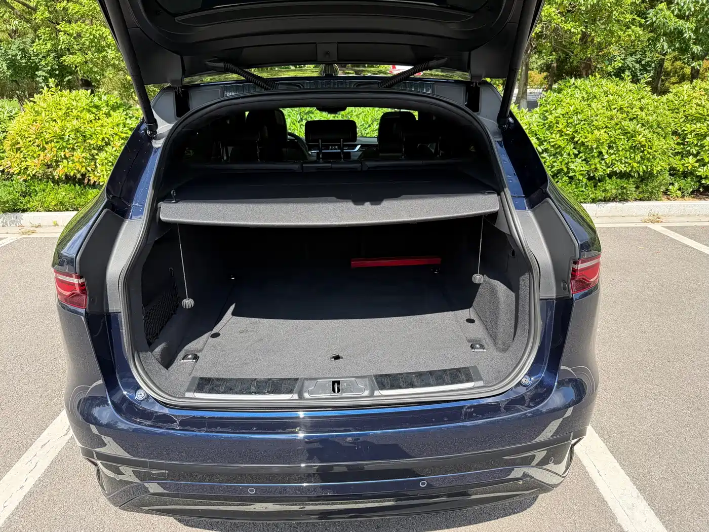 Jaguar F-PACE 2024 2024 P250 R-Dynamic HSE