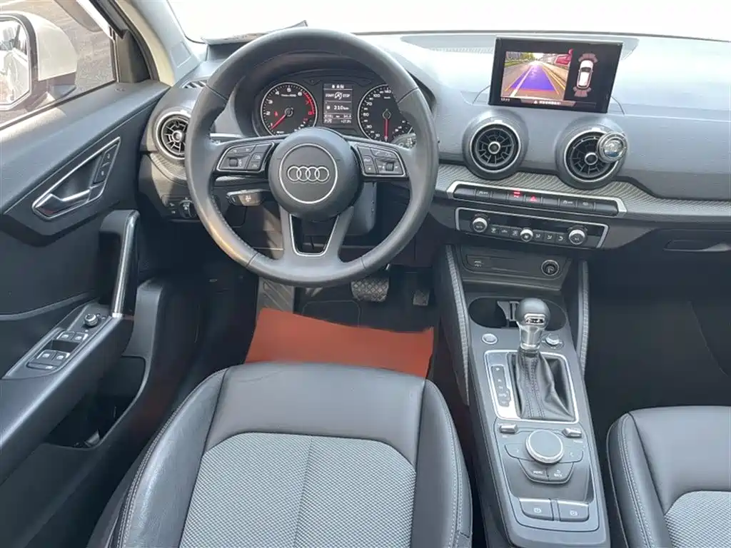Audi Q2L 2021 35 TFSI Fashion Elegance фото 4