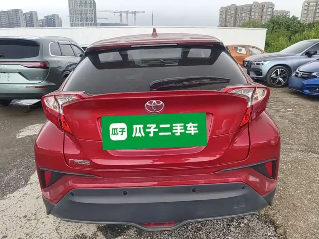 Toyota C-HR 2020 2020 Model 2.0L Leading