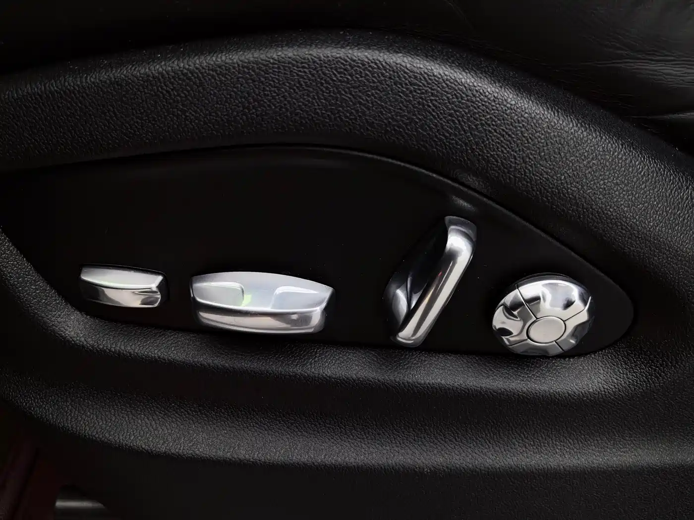 Porsche Cayenne 2018 Cayenne 3.0T фото 18