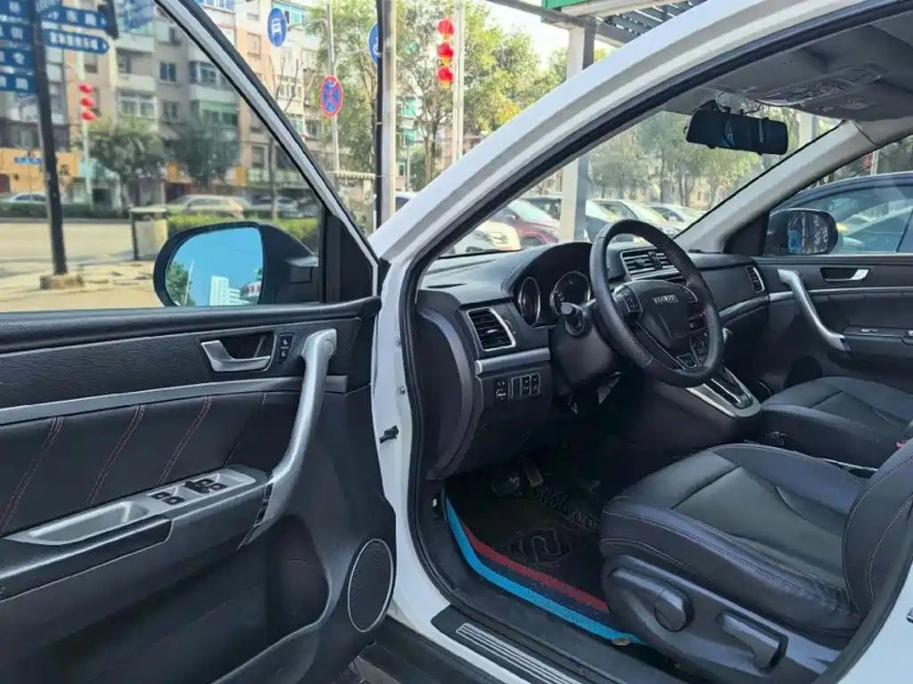 Haval M6 2017 2017 1.5T Automatic 2WD Elite