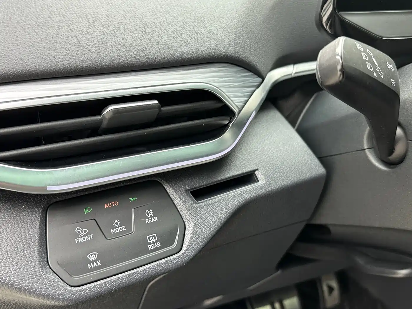 VOLKSWAGEN ID.4 CROZZ