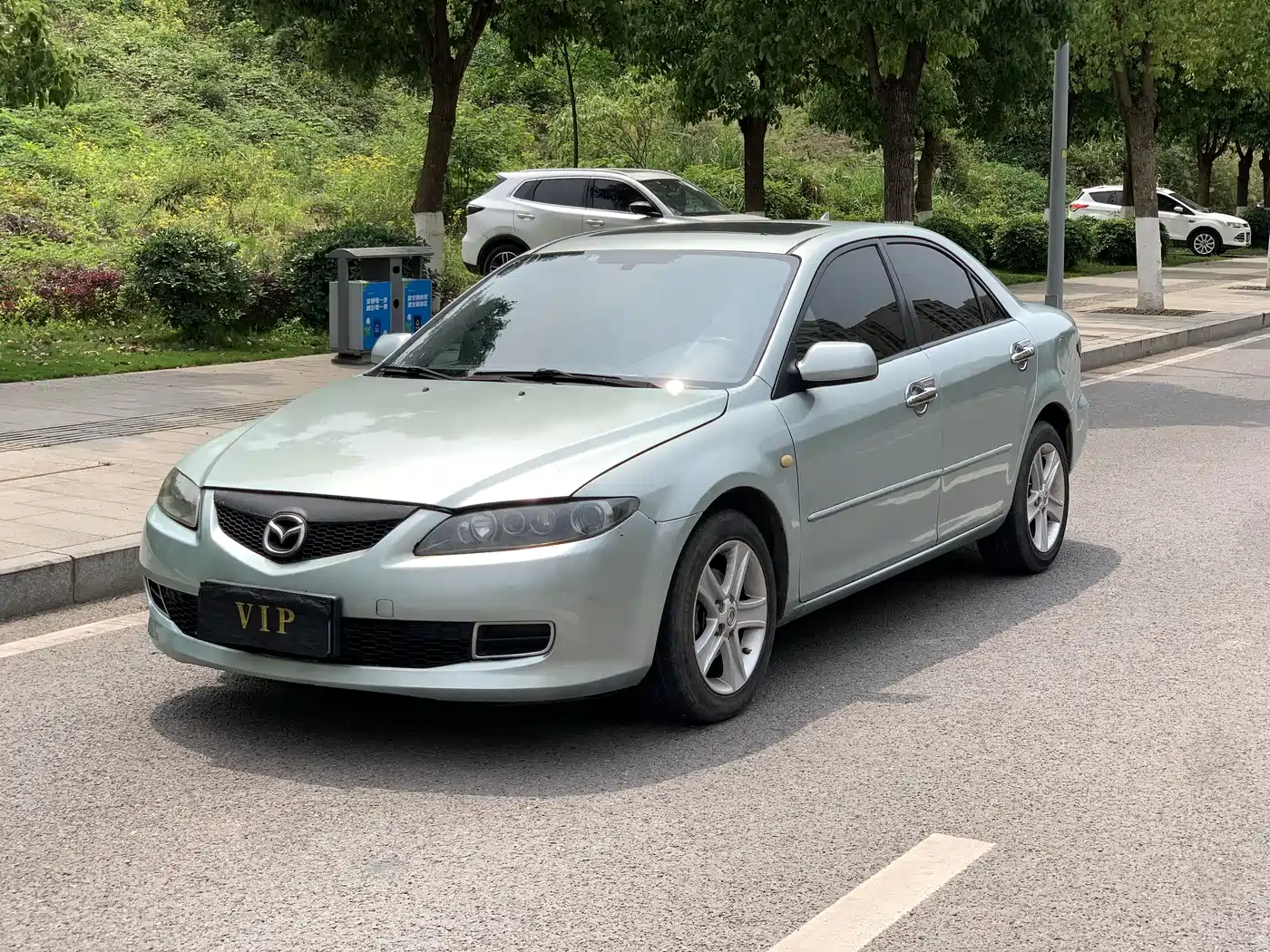 Photo 1 - Mazda 6