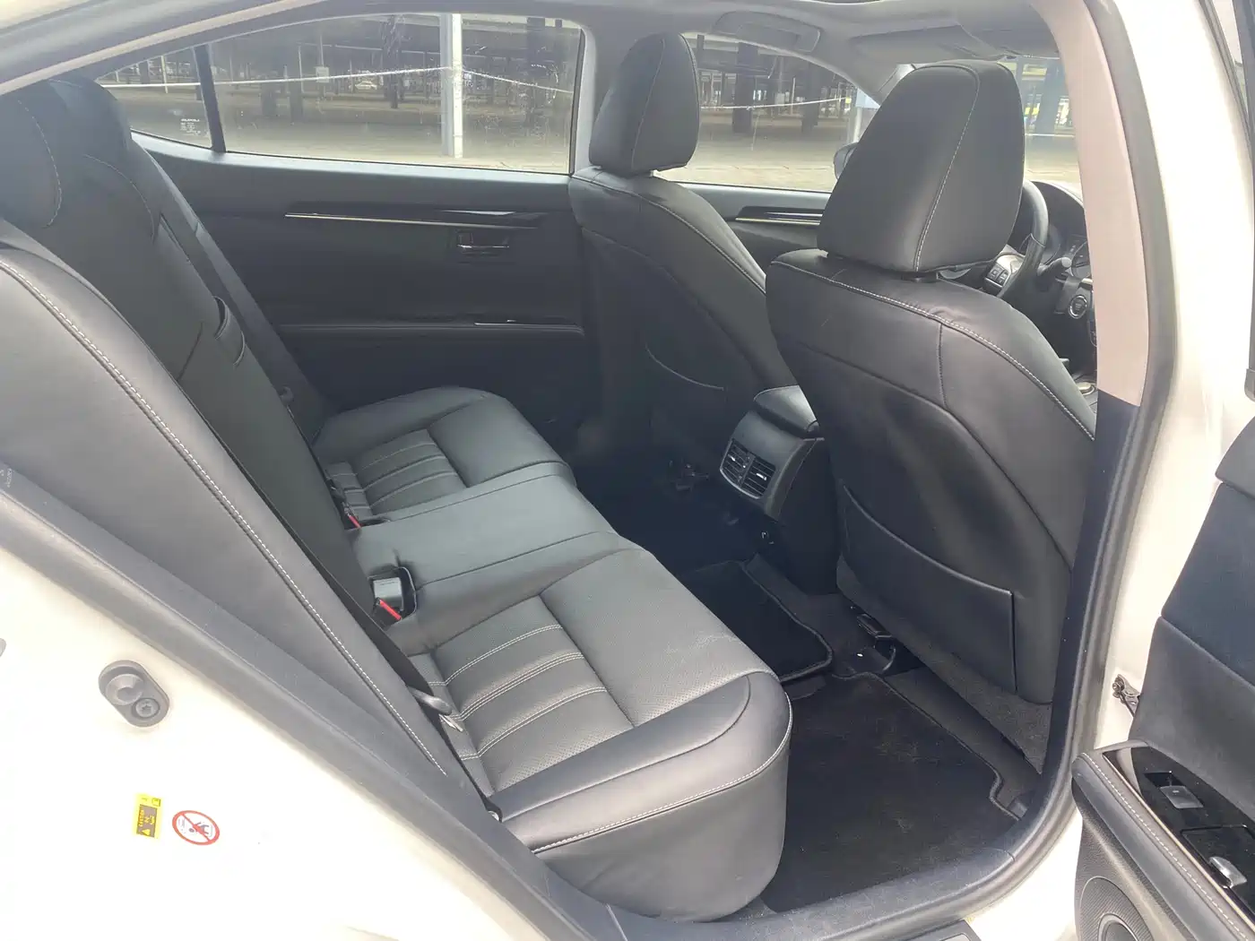 Lexus ES 2015 200 Elite Edition фото 5