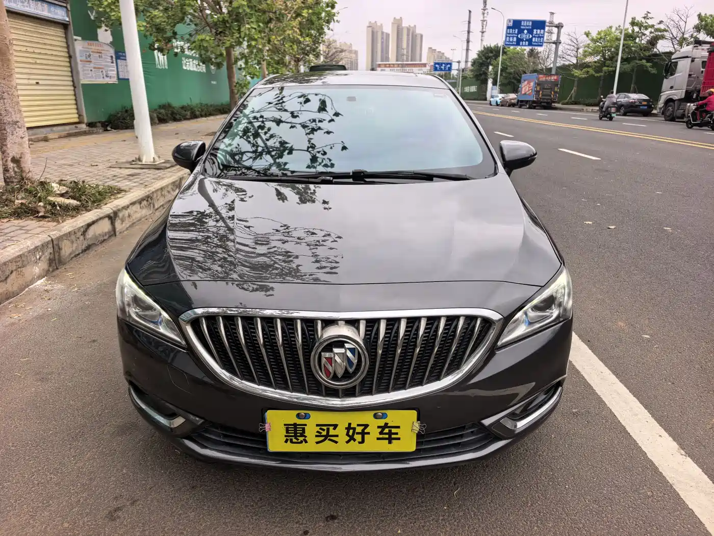 Buick Verano 2015 Sedan 20T Dual-clutch Leading фото 2