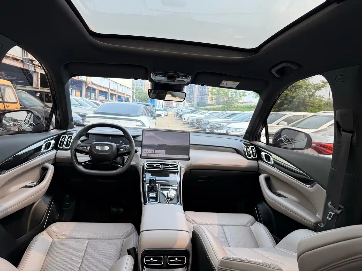 GEELY AUTOMOBILE BOYUE L
