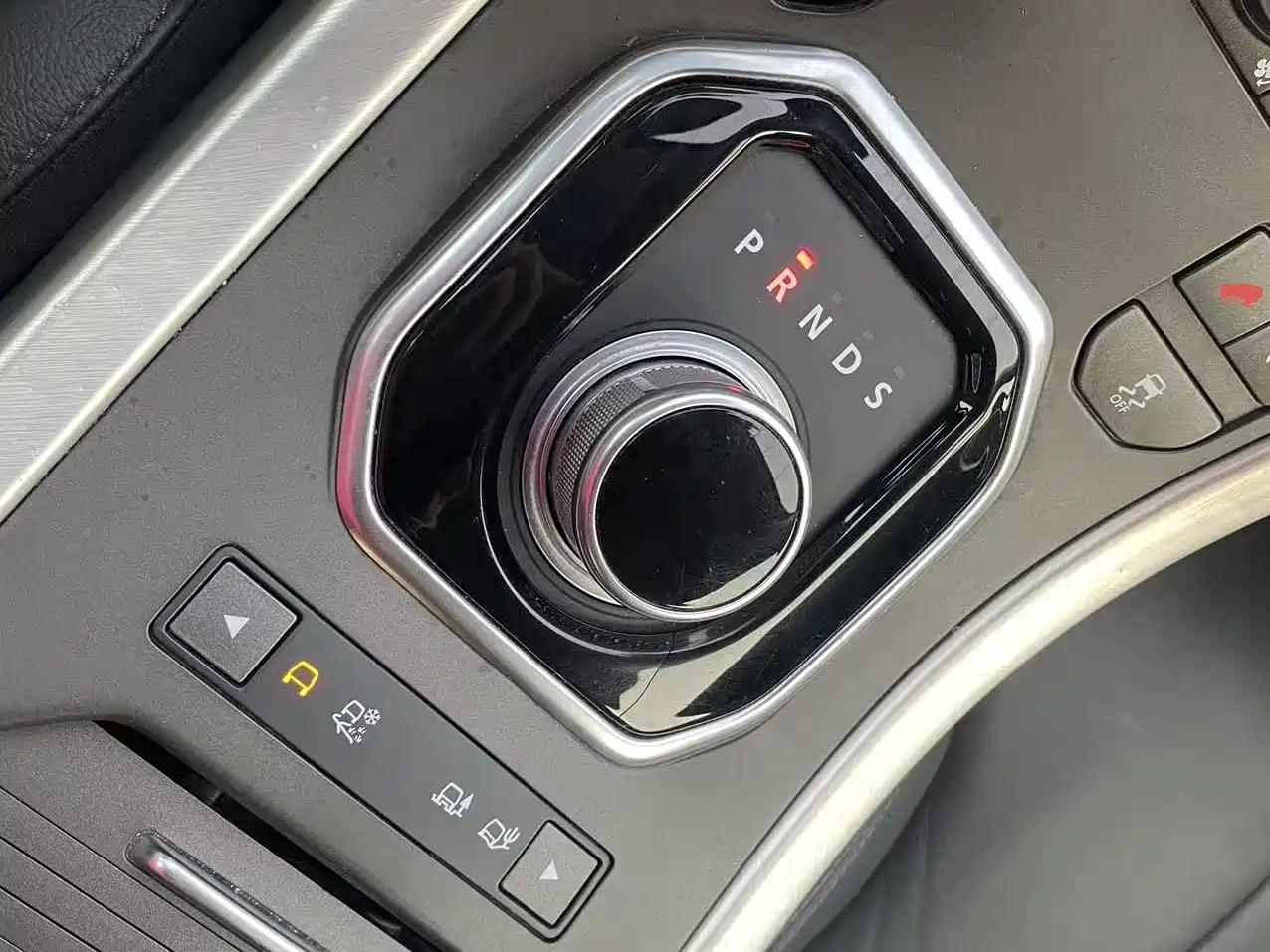 Land Rover Range Rover Evoque 2016 2.0T SE ZhiYao фото 28