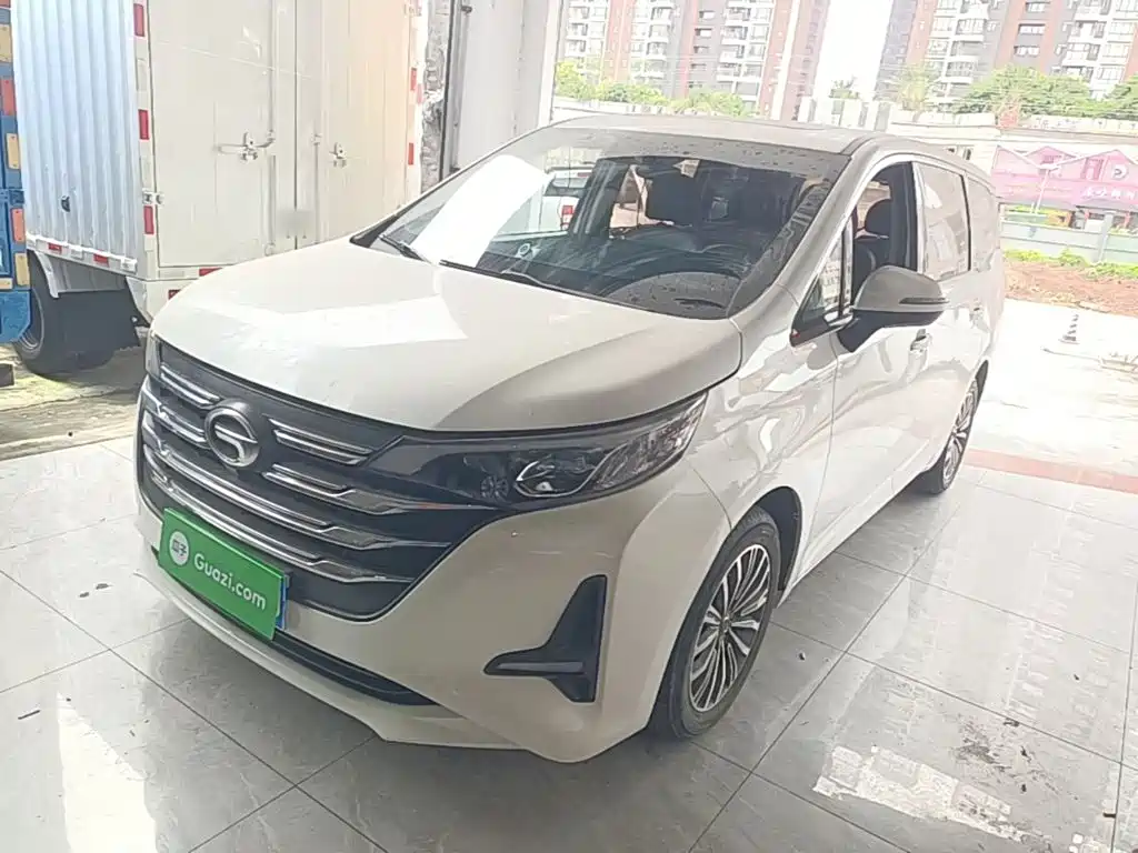 GAC Trumpchi M6 2021 270T DCT Premium Edition (7-seater)