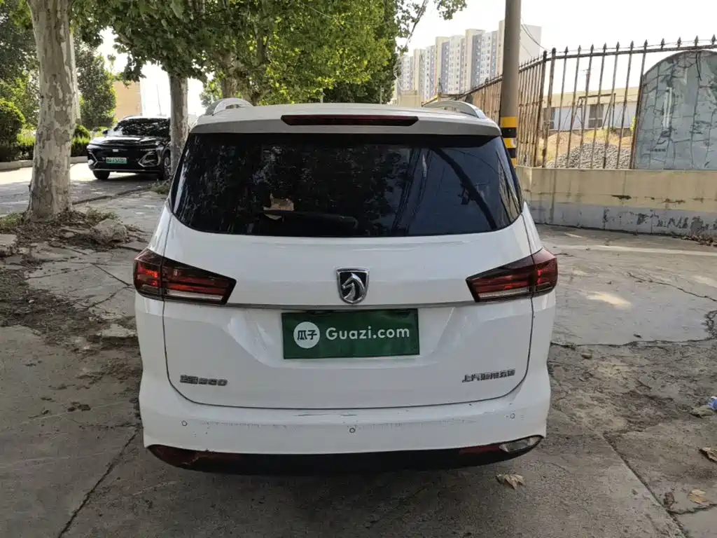 Baojun 360 2019 2018 1.5L Automatic Elite (China V)