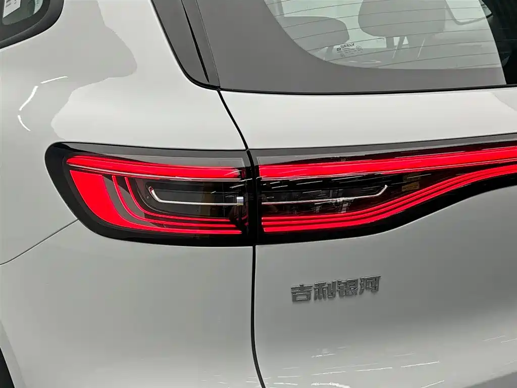 Geely Galaxy Galaxy E5 2026 2024 440km Start Edition