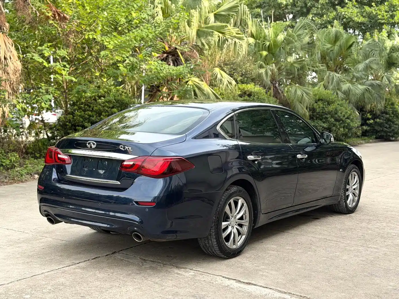 Infiniti Q70 2017 2017 Q70L 2.5L Elite Edition