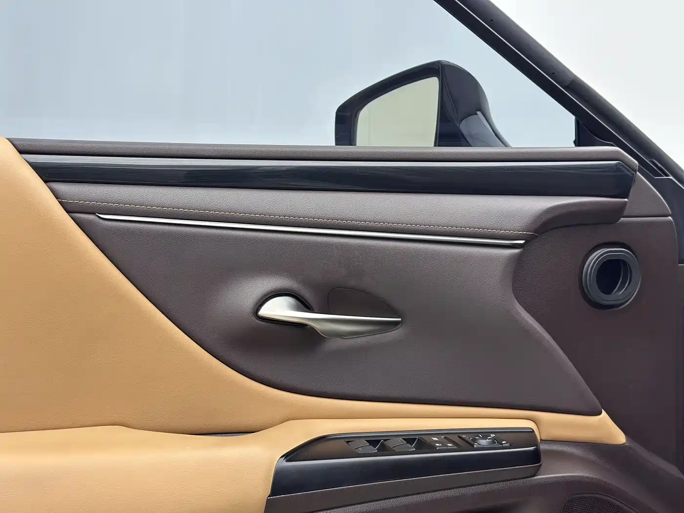 Lexus ES 2020 200 Excellence фото 11