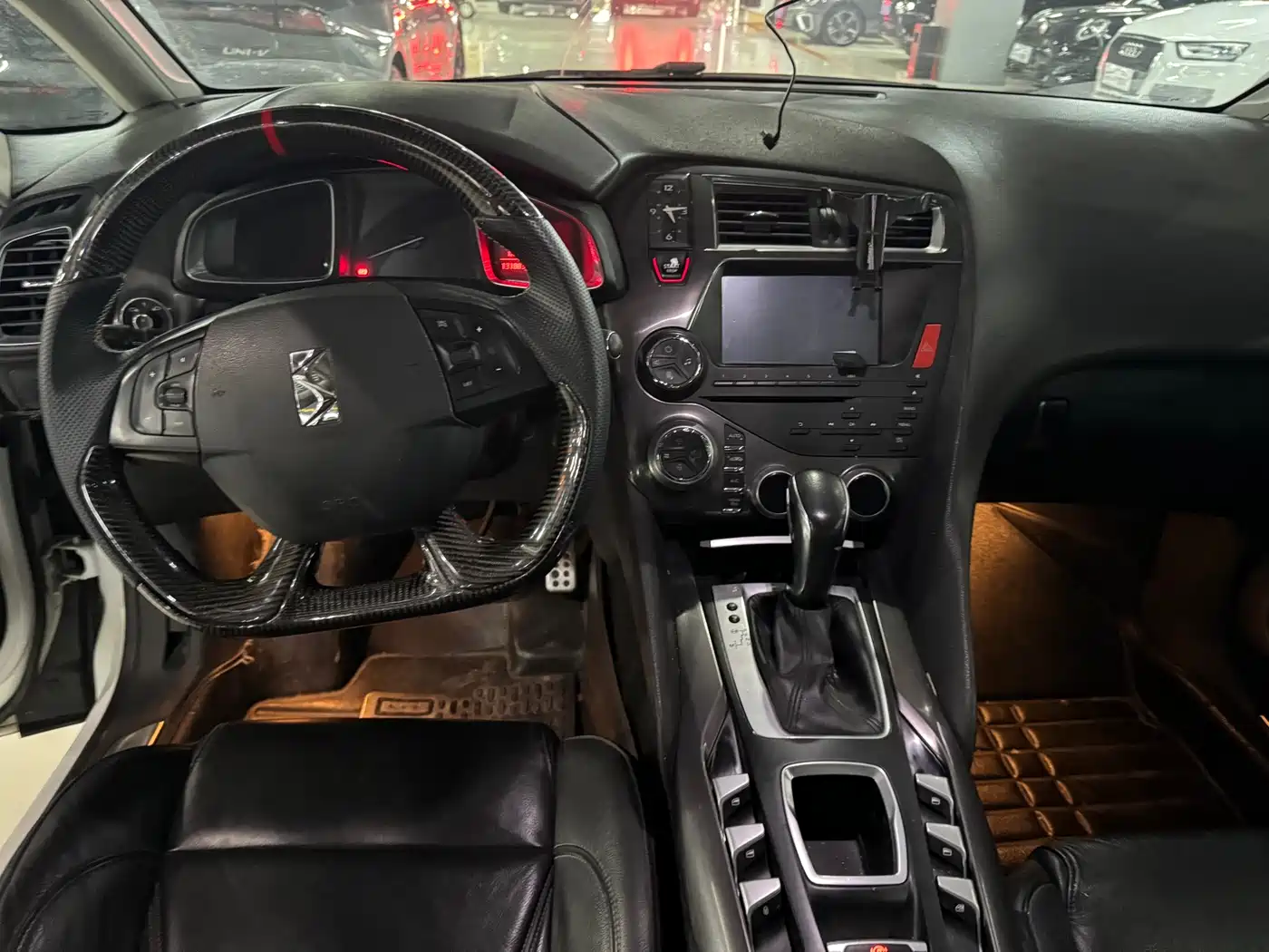 DS 5 2014 2013 1.6T Elegance THP160
