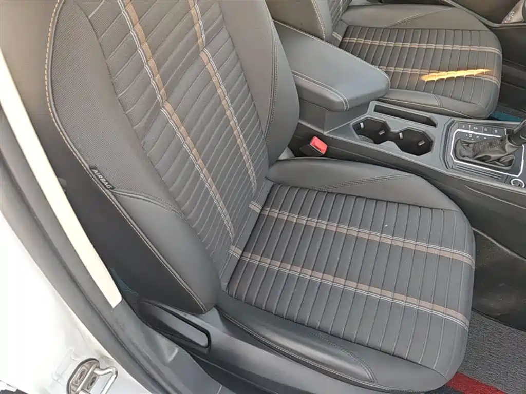 Volkswagen Lavida 2018 280TSI DSG Comfort Edition China V фото 25