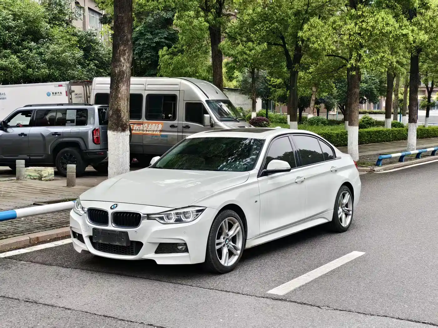 BMW 3 Series 2019 320Li M Luxury Package