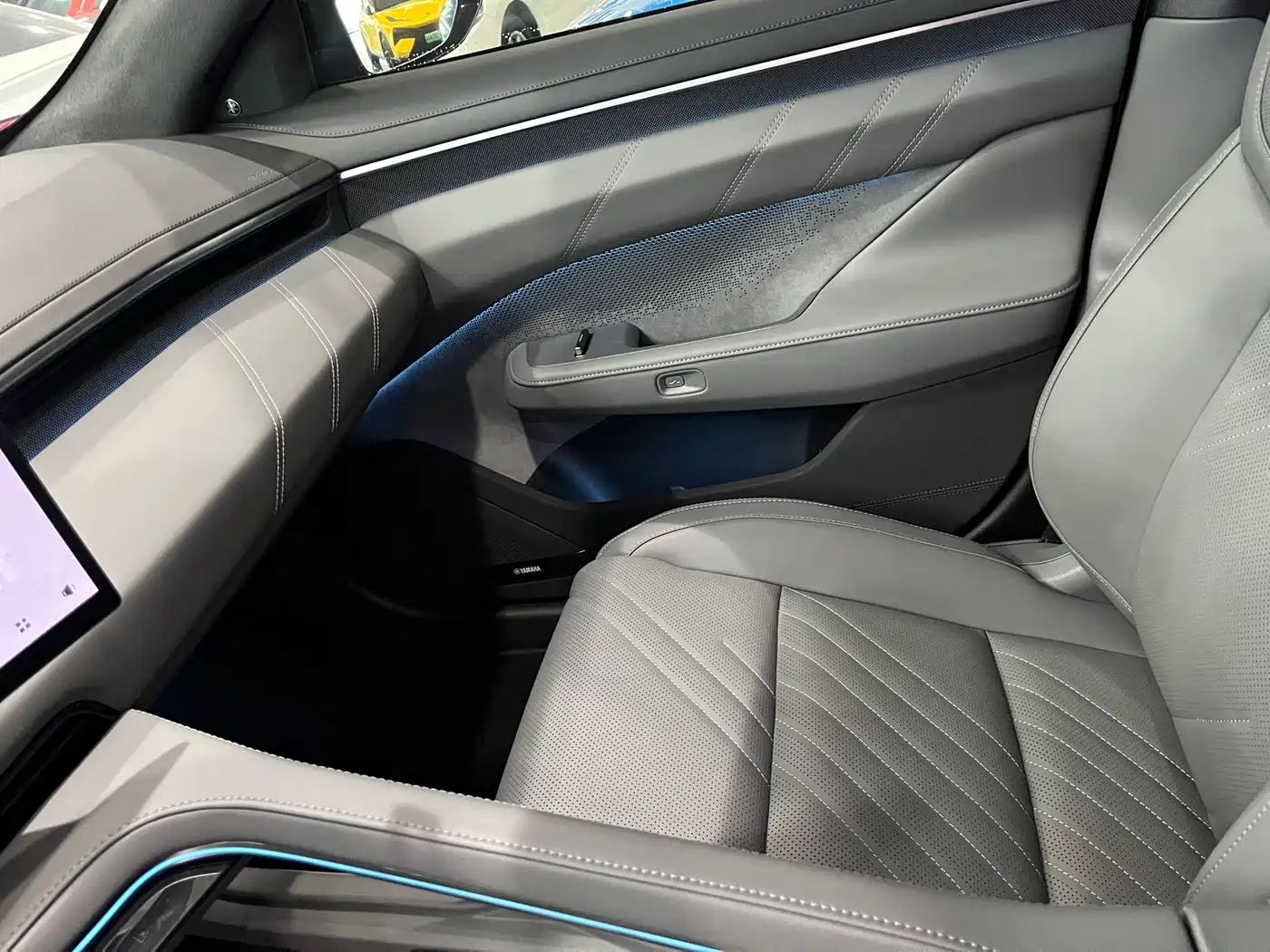 ZEEKR EXTREME KRYPTON 001