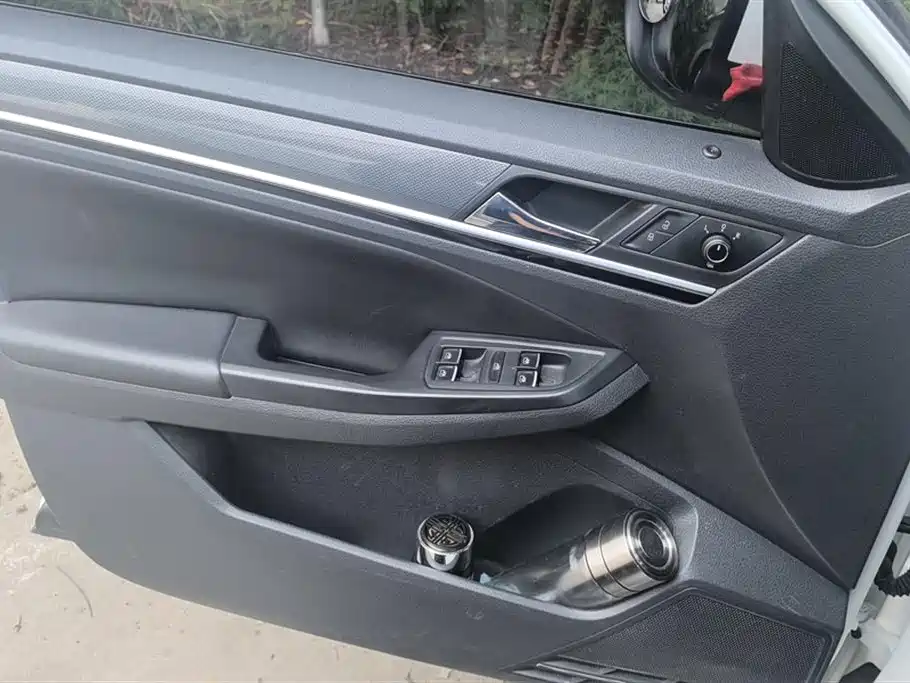 Volkswagen C-TREK 2017 230TSI DSG Luxury фото 7