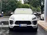 Photo 2 - Porsche Macan
