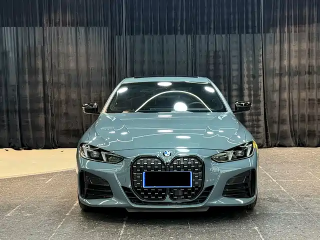 BMW 4 Series 2024 430i M Sport Shadow Edition — фото 2