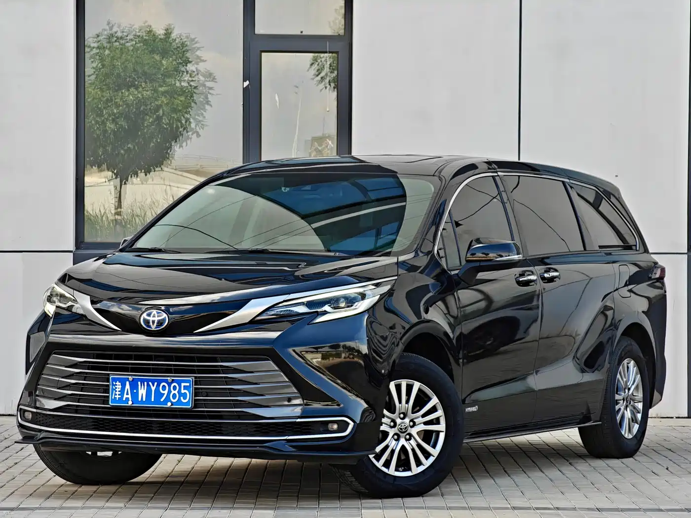 Toyota Sienna 2023 2.5L Hybrid Comfort Edition