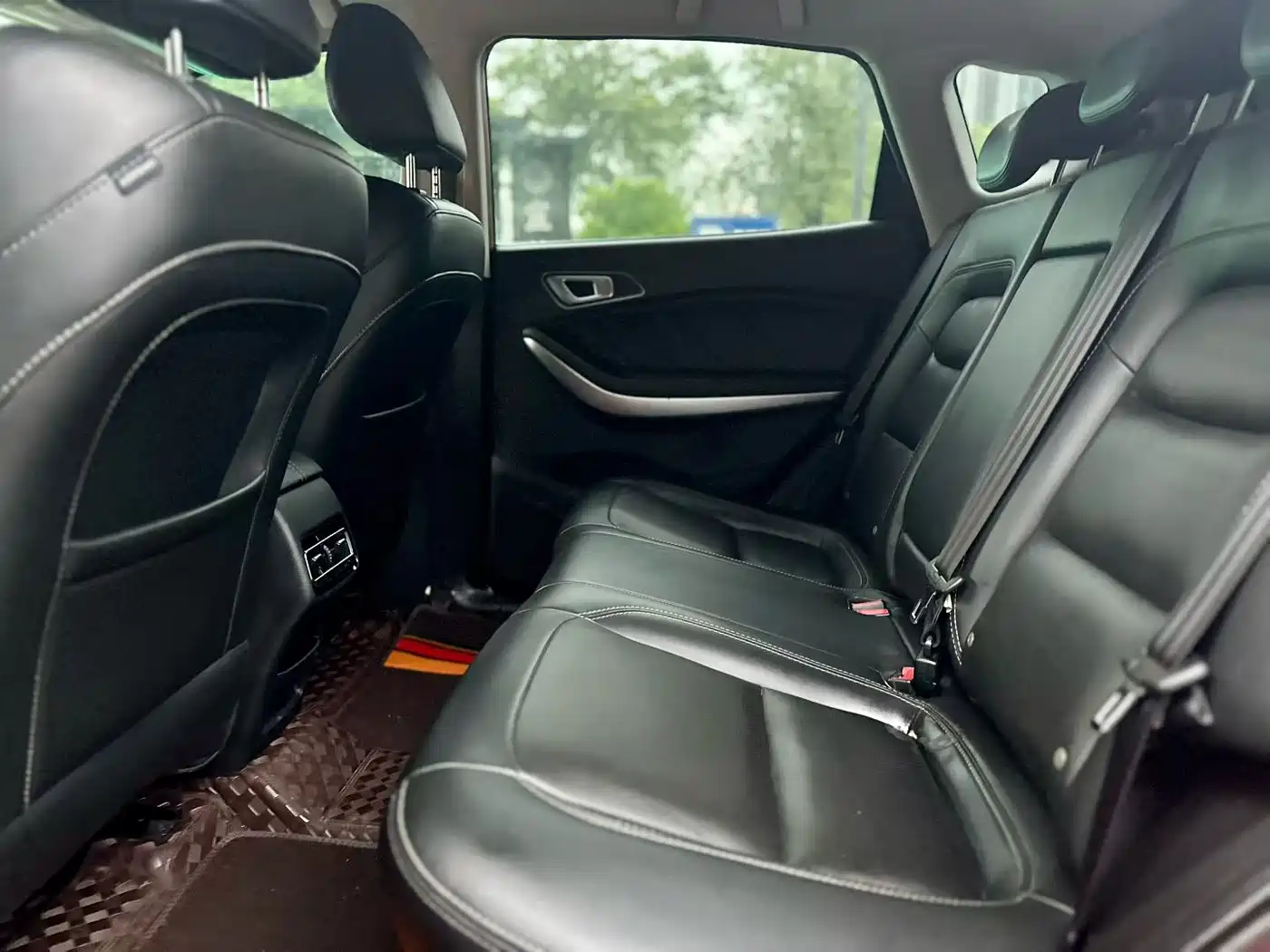 Фото 8 - Chery Tiggo 7