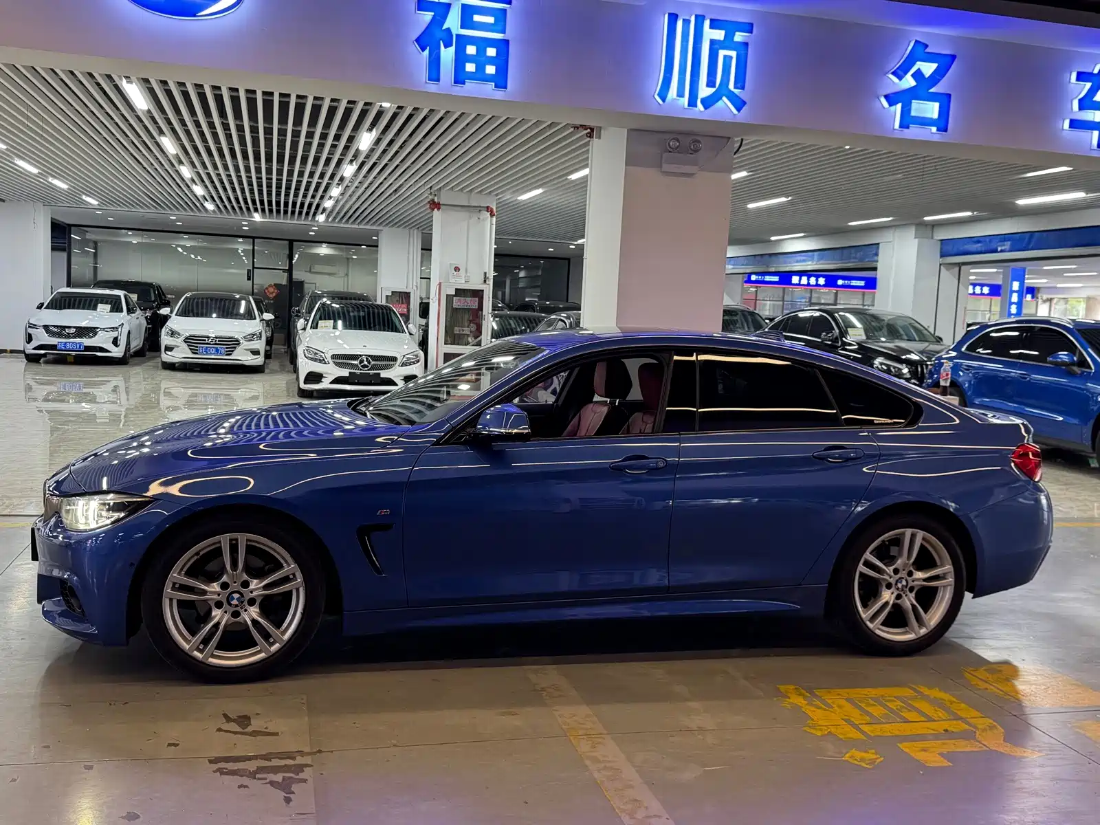 صورة 9 - BMW 4 Series