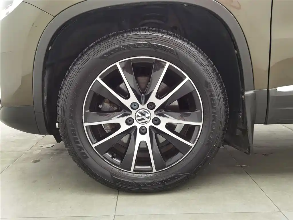 Volkswagen Tiguan 2013 1.8TSI Auto 4WD Luxury фото 17