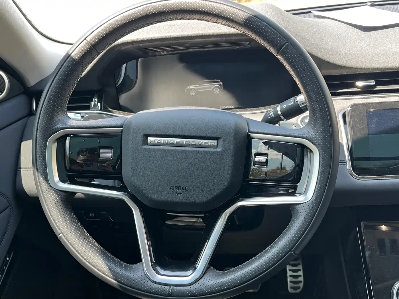 Land Rover Range Rover Evoque 2022 Range Rover Evoque L 249PS R-Dynamic Luxury Edition фото 8