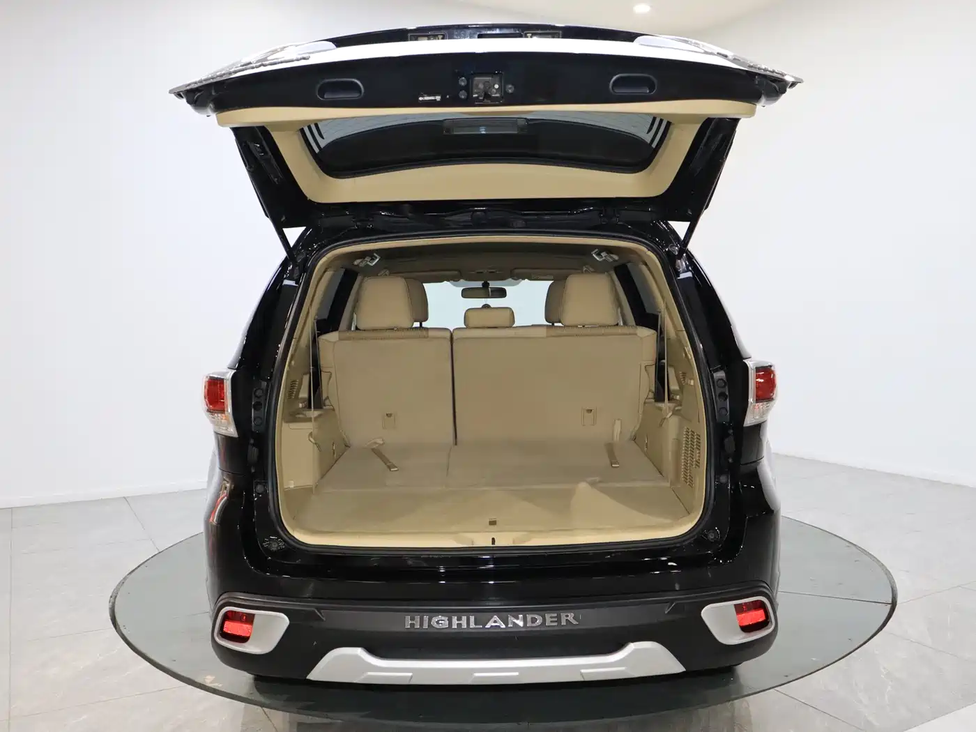 Toyota Highlander 2015 2.0T AWD Elite Edition 7-seater фото 16