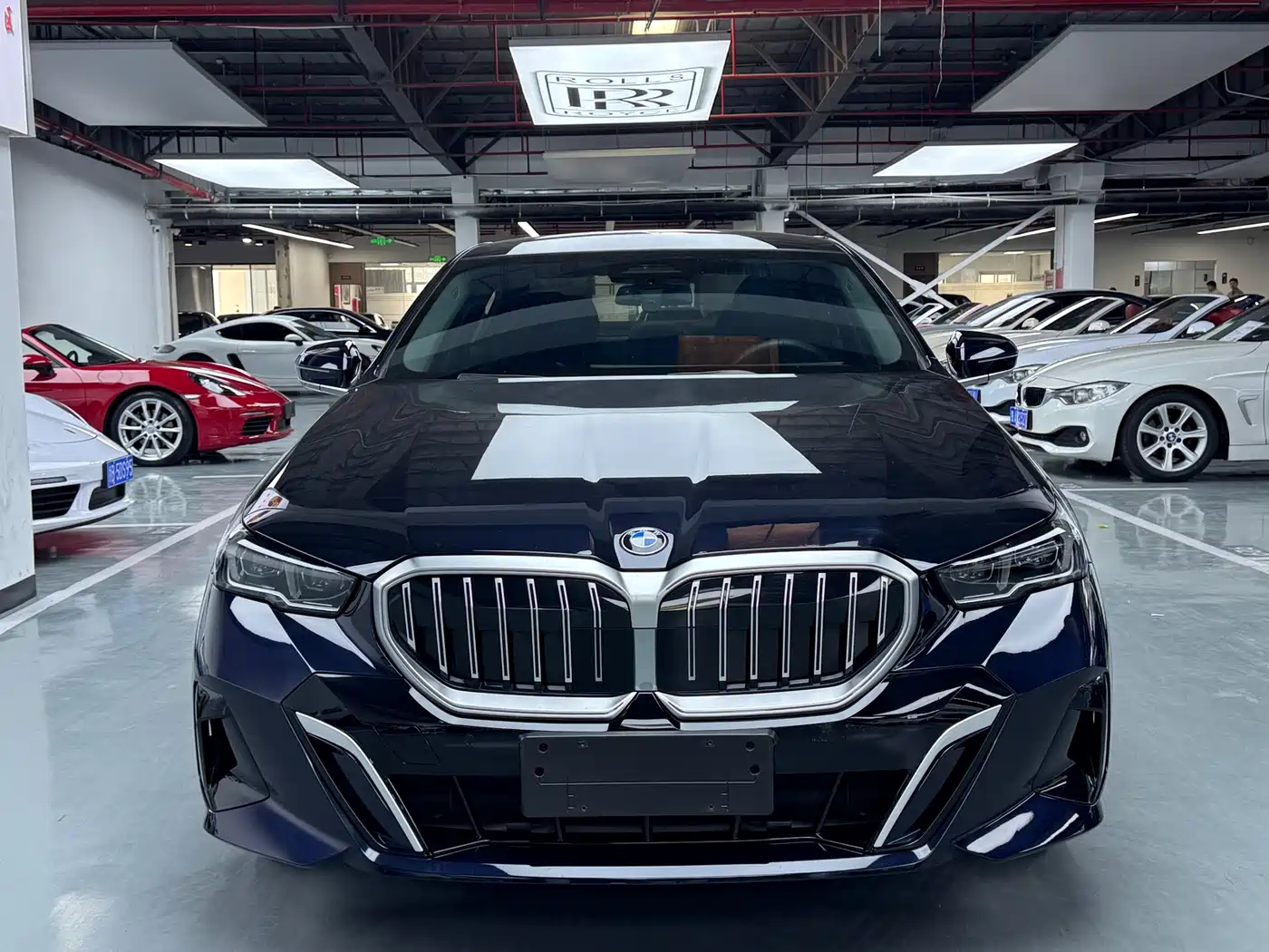 BMW 5 Series 2024 525Li M Sport Package фото 2