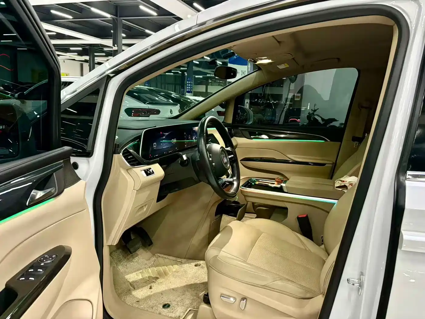 Buick GL8 2026 2025 Land Business Class Comfort DG Edition