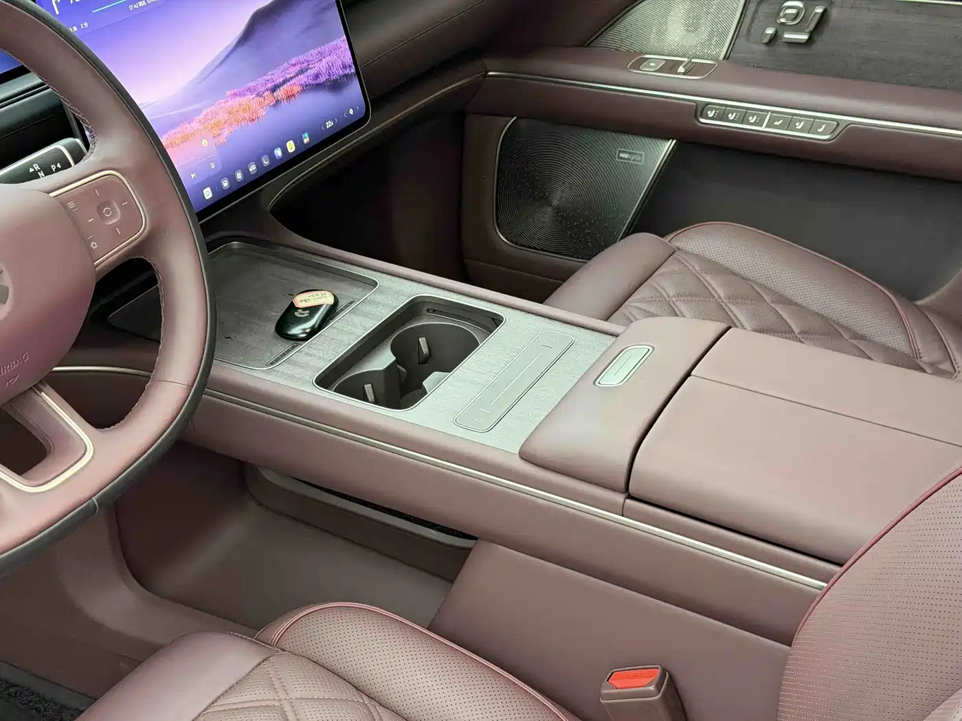 NIO ES8 2025 2025 Model 6-Seat Executive Luxury Edition