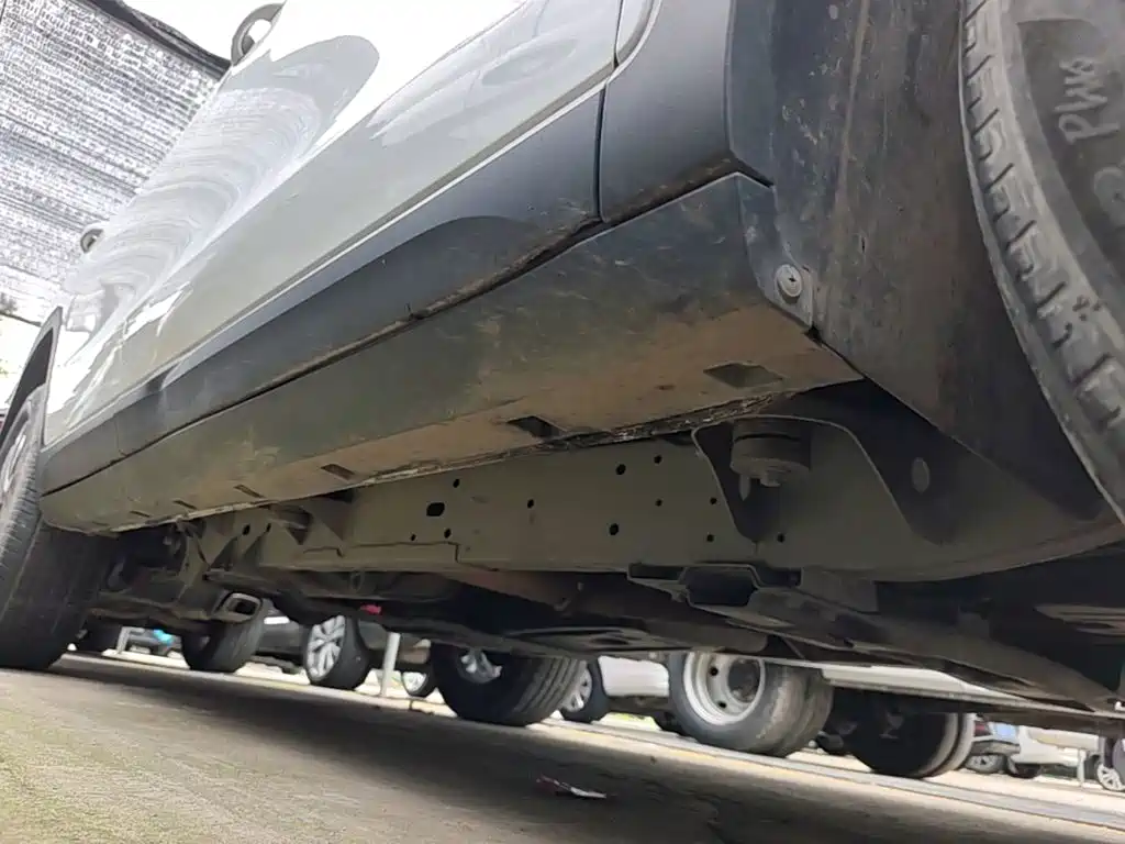 Roewe RX8 2023 2019 30T 2WD Flagship Edition