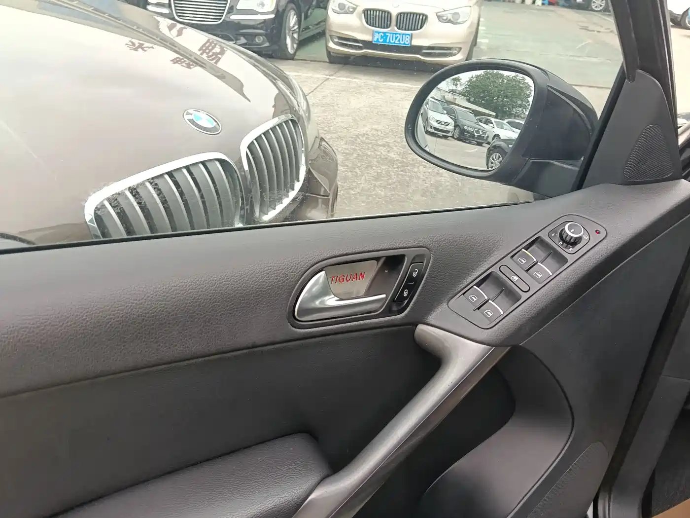 Volkswagen Tiguan 2012 1.8TSI Automatic 2WD Trend Edition фото 5