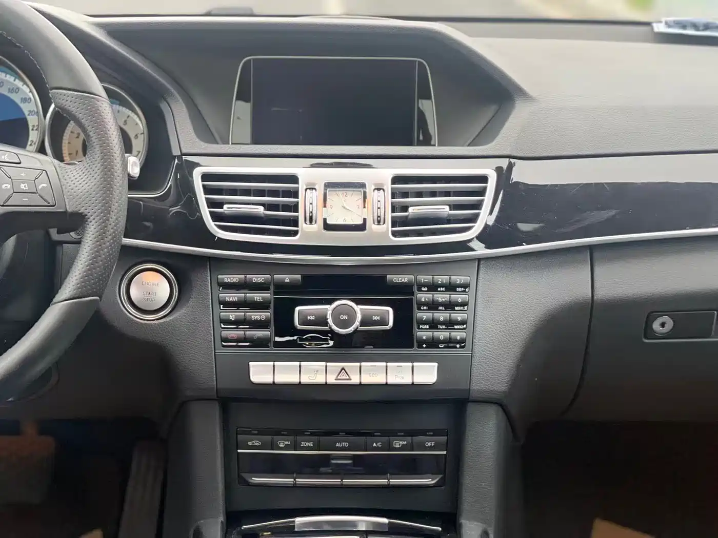 Mercedes-Benz E-Class 2015 E 180 L фото 17