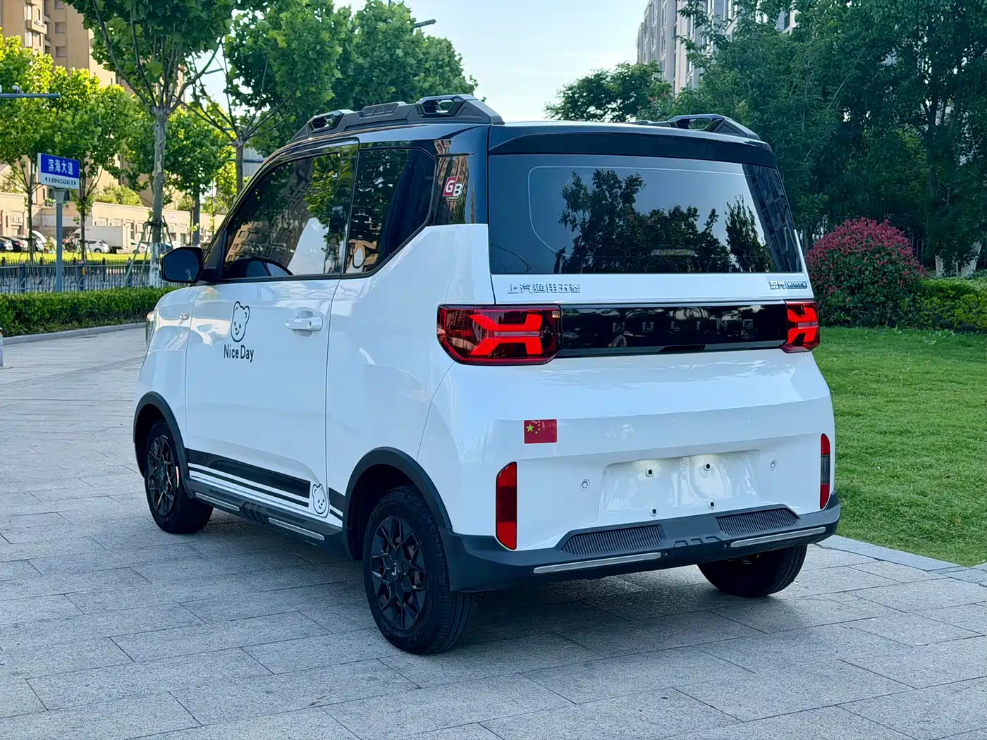 Фото 4 - Wuling Motors Hongguang MINIEV