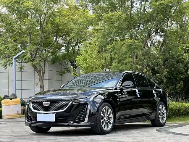 Cadillac CT5 28T, Люкс, Стандарт
