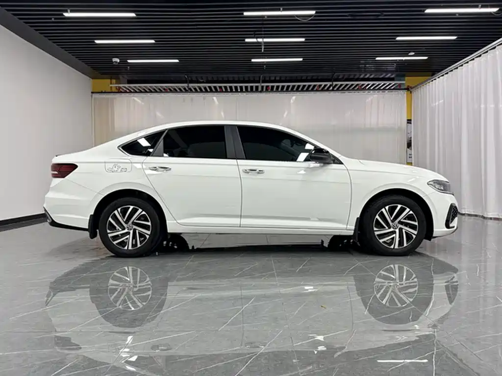 Volkswagen Lavida, миниатюра 7
