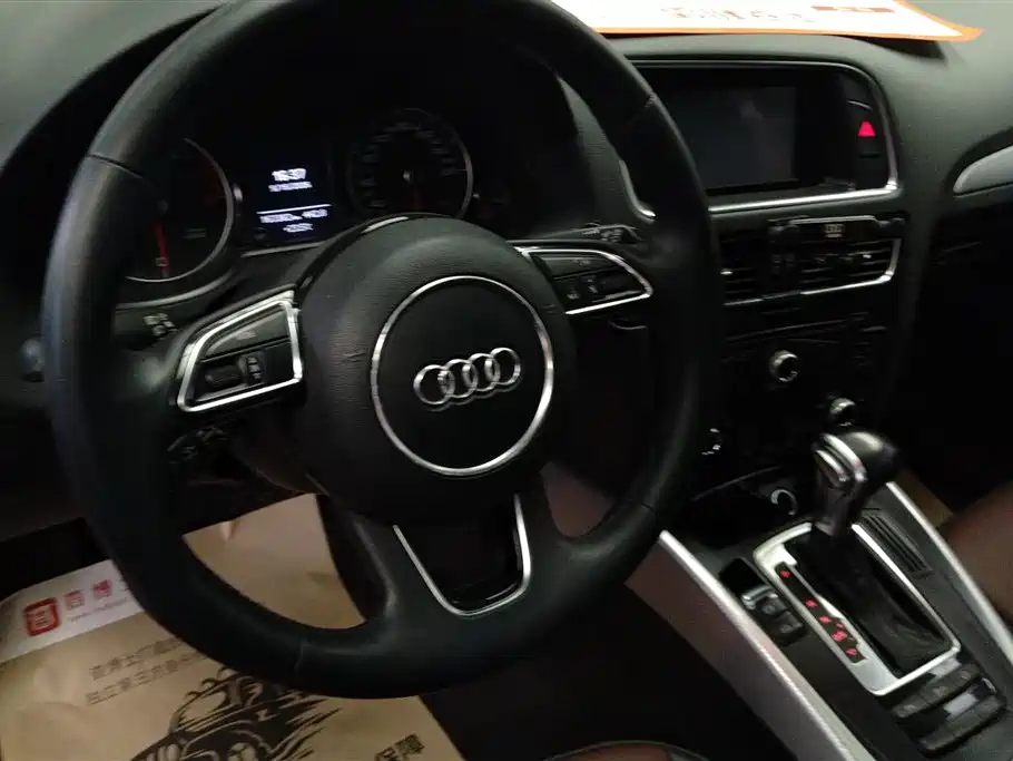 Audi Q5 2016 40 TFSI Technology Model фото 12