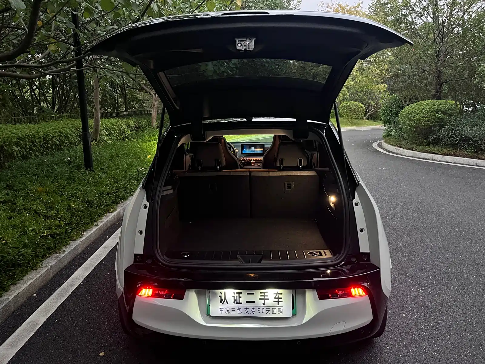 Фото 17 - BMW i3 (Import)