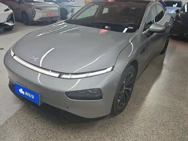 Xpeng P7 586E