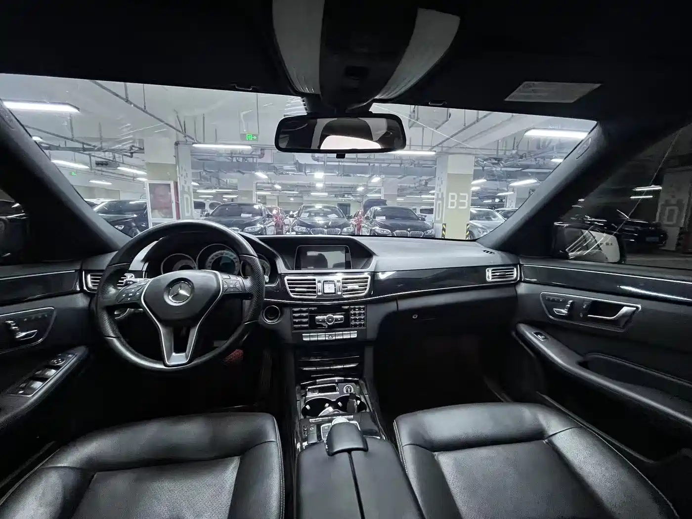 Mercedes-Benz E-Class 2014 E 260 L Sport фото 8
