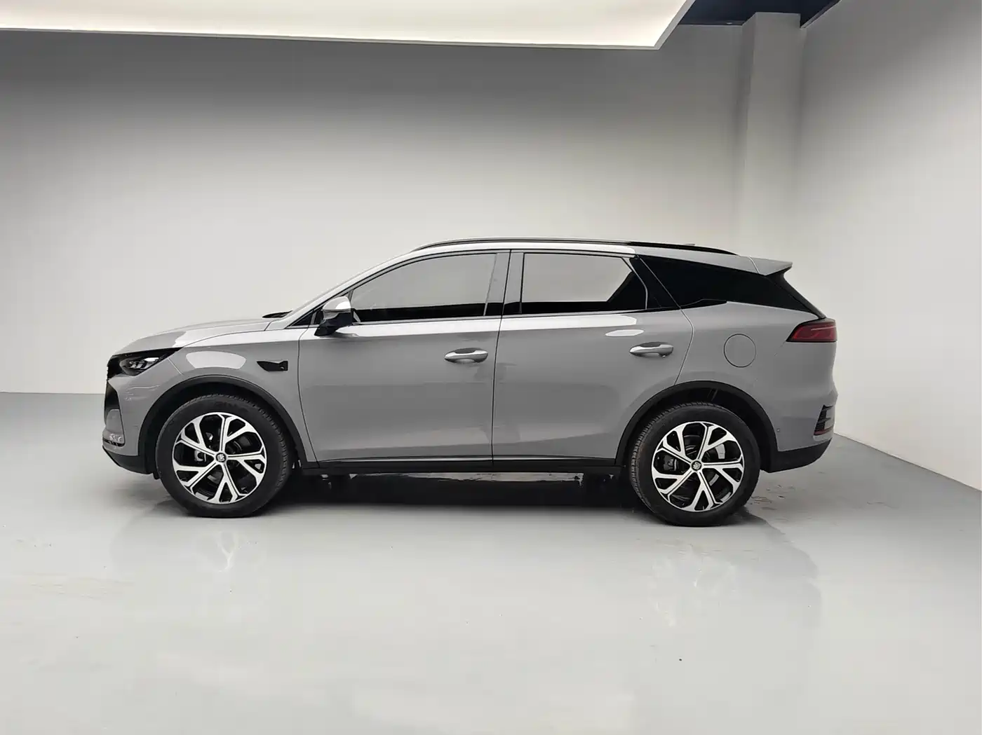 BYD Tang New Energy 2025 2025 Smart Driving Edition DM-i 115KM Flagship