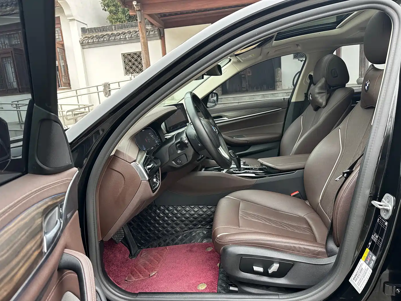 BMW 5 Series New Energy 2022 Facelift 535Le Luxury Package фото 8